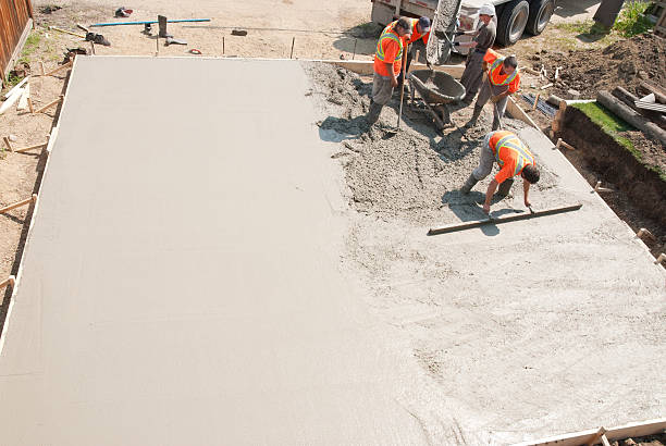 Best Concrete Repair Services  in Fosston, MN